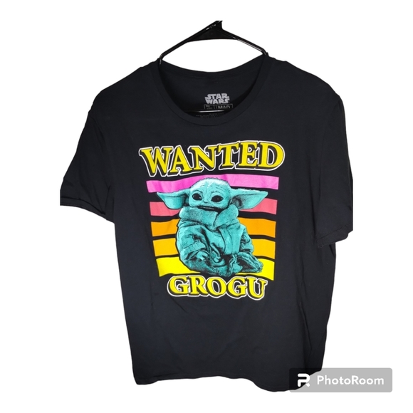 MAD Engine Other - Men's Size L Star Wars "Wanted Grogu" Short Sleeve Graphic Tshirt